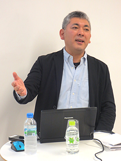 人結びの場